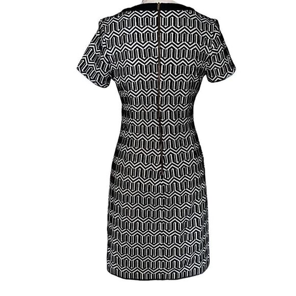 Banana Republic black & white textured dress 6 - Picture 2 of 6